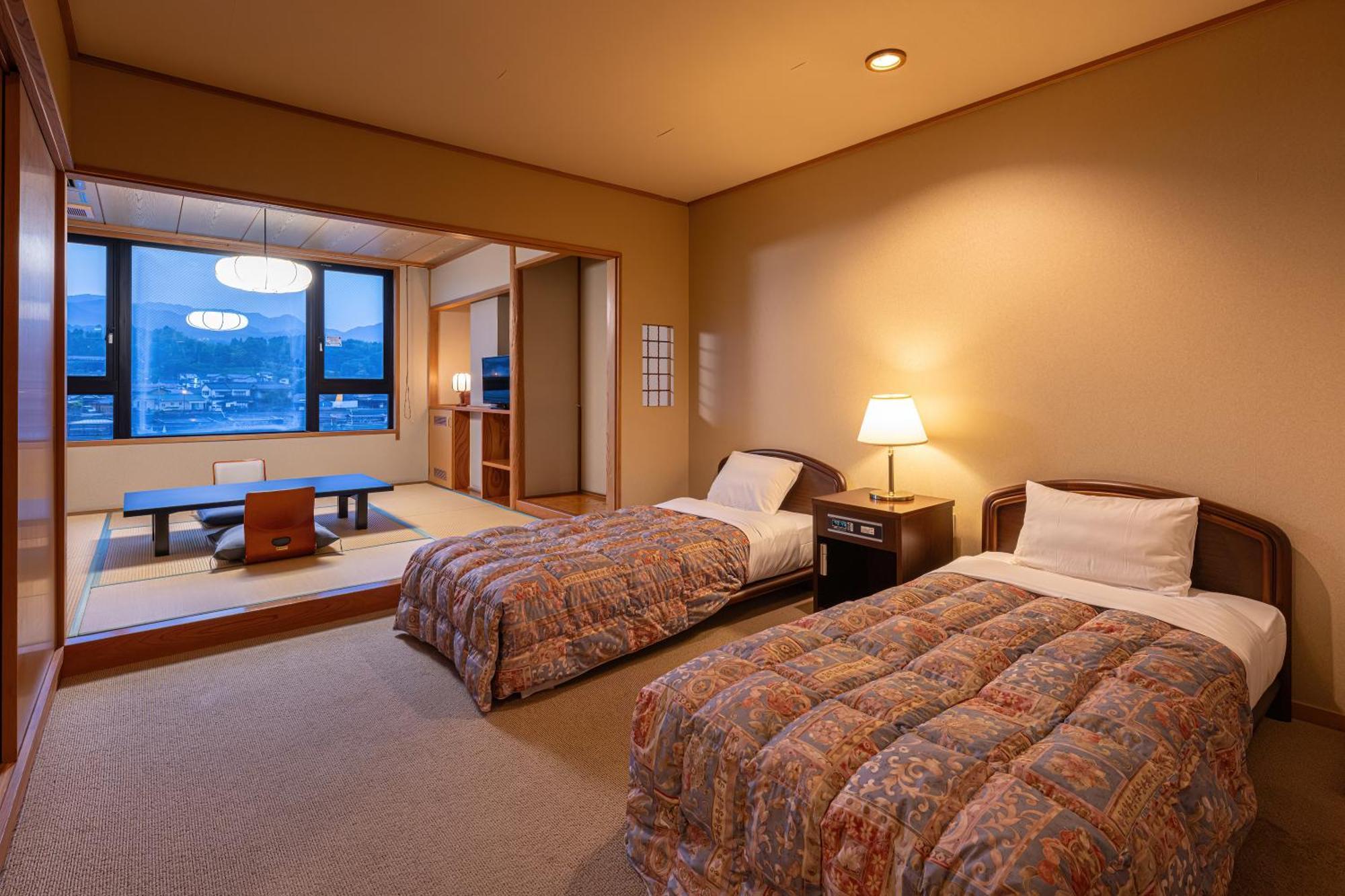 Mikuma Hotel Hita Ngoại thất bức ảnh