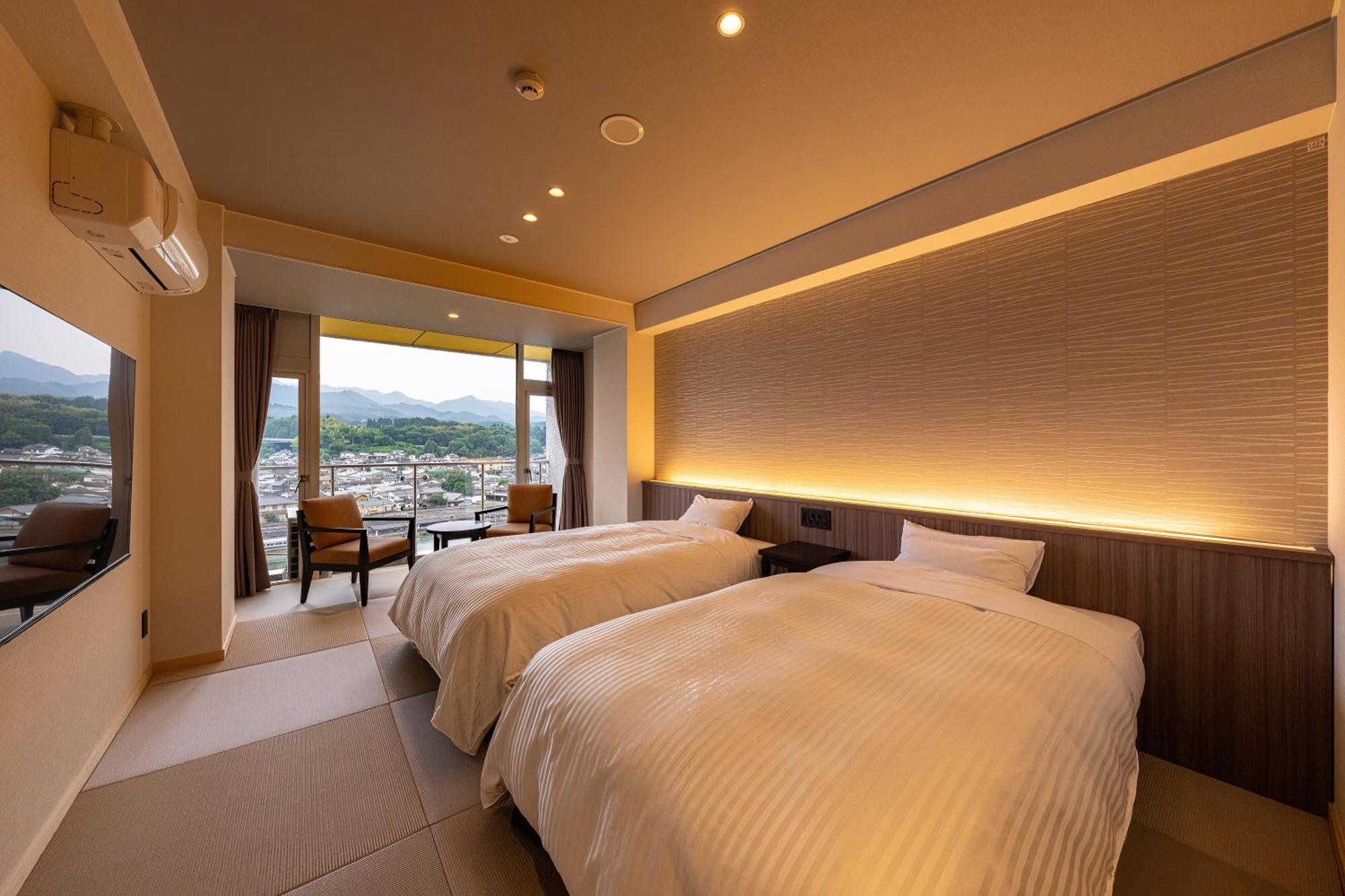 Mikuma Hotel Hita Ngoại thất bức ảnh